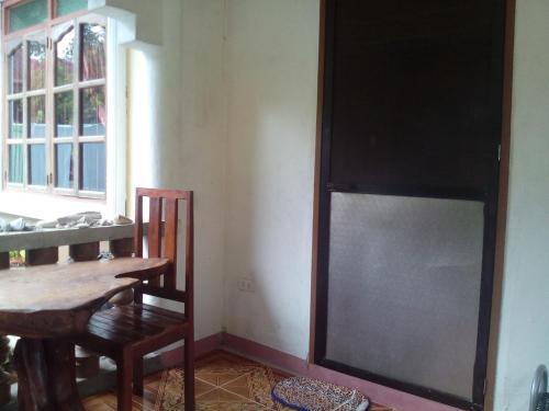 Posada Nellie's Tourist Inn