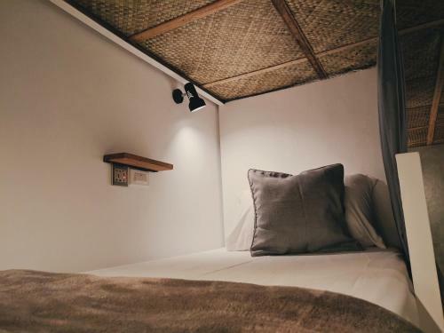 Lampara Siargao Boutique Hostel
