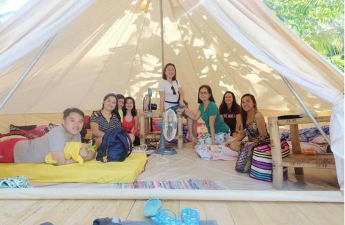 Glamping Siquijor By The Beach