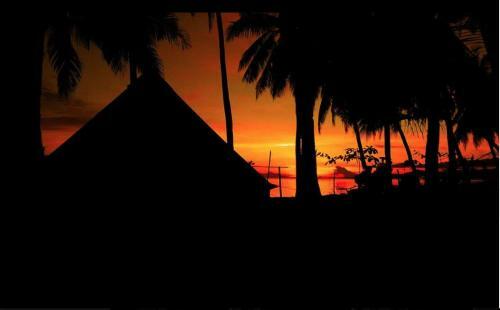 Glamping Siquijor By The Beach