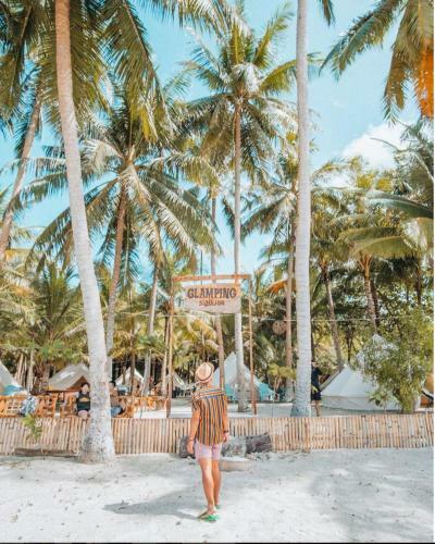 Glamping Siquijor By The Beach