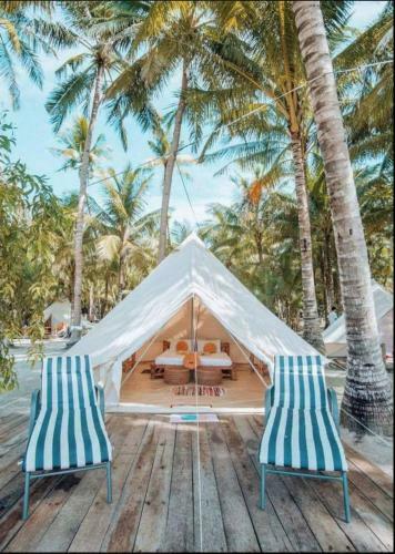 Glamping Siquijor By The Beach