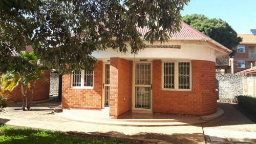 Hostal Ulrika Guest House
