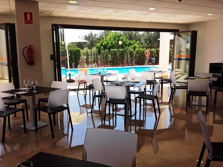 Hotel Adaria Vera