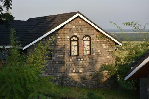Hotel Kyangabi Crater Resort