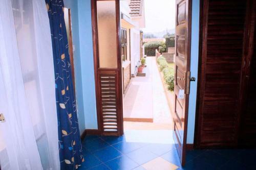 Voyager Suites B&B Kampala