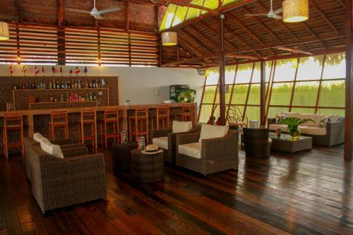 Hostal Heliconia Amazon River Lodge
