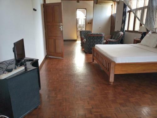 Posada Emerald House