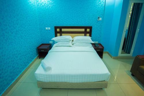 Euro Hotel & Apartment