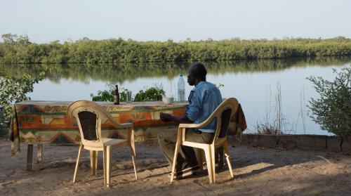 Hotel Campement �le D'egueye