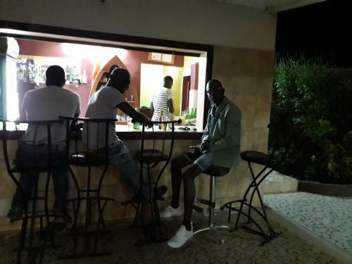 Hostal La Paix Diama Rek