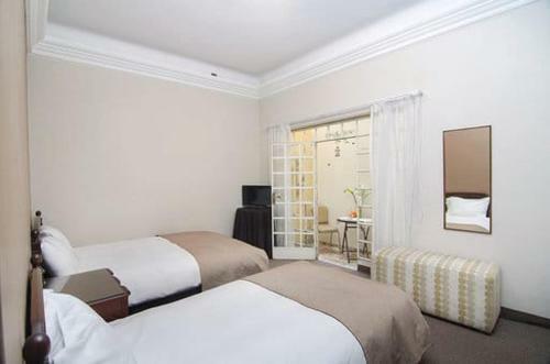 Hostal Lirium