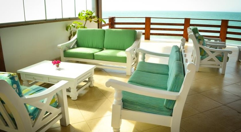 Hostal Bungalows Playa Bonita