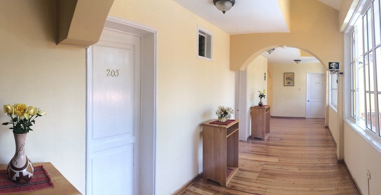 Albergue Hostal Serra Nova