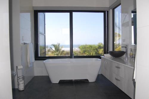Mariposa Blanca Beach House
