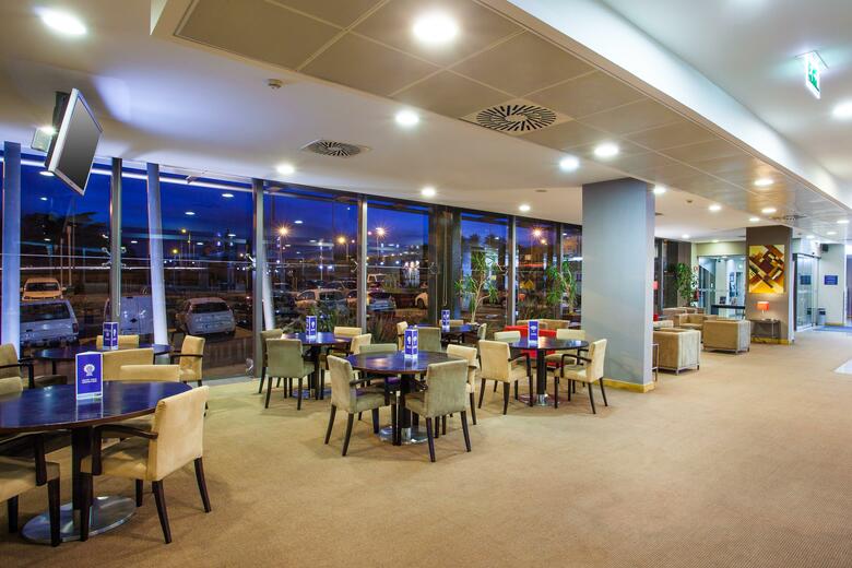 Holiday Inn Express Lisbon - Oeiras, An Ihg Hotel