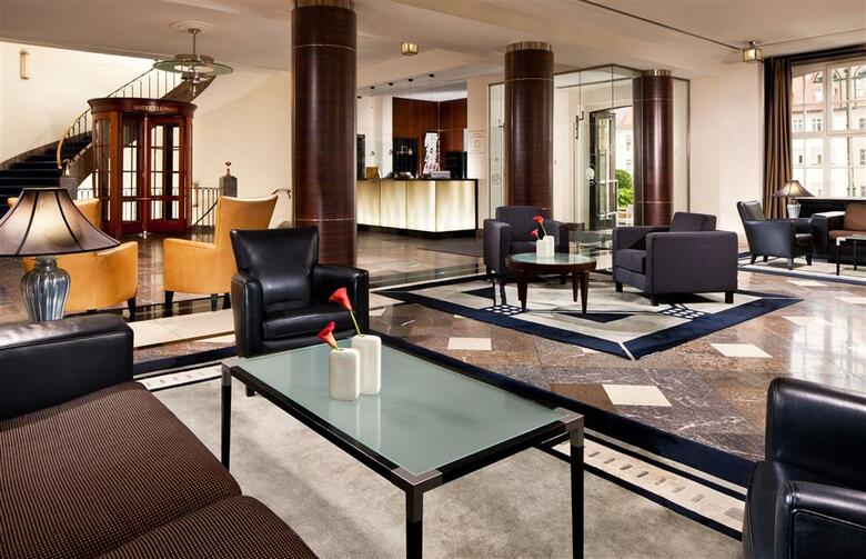 Hotel Elephant