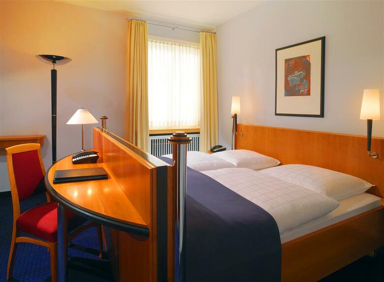 Hotel Elephant