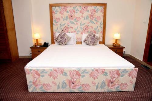 Grand Islamabad Hotel