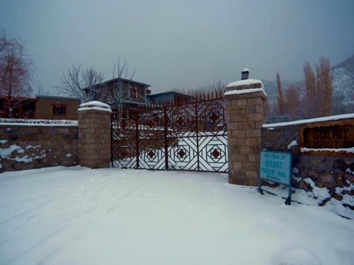 Hotel Gulmit Tourist Inn