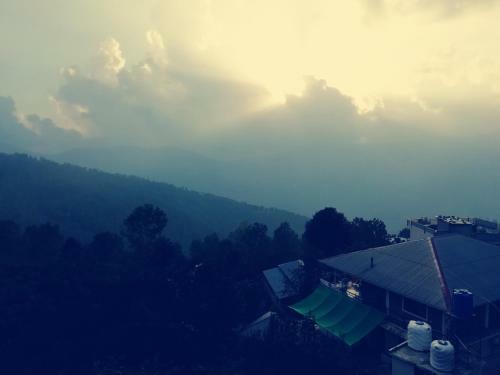 Hotel Murree Maryum Flats