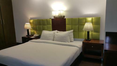 Savoey Hotel Lahore