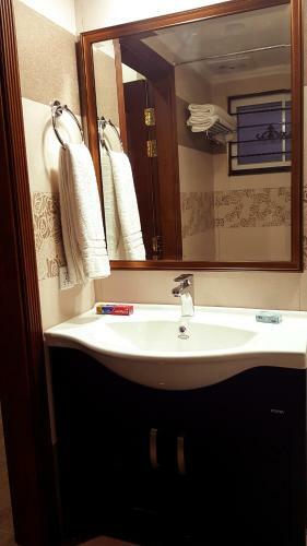 Hayyat Luxury Hotel Apartments