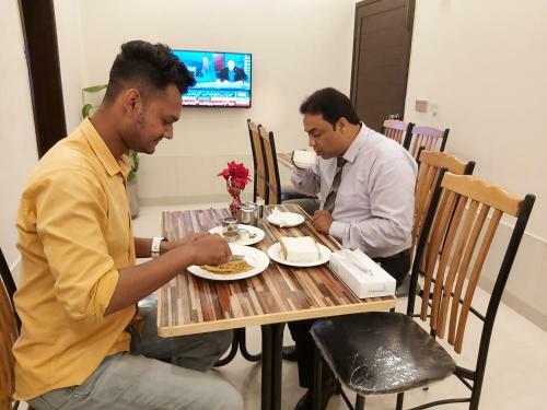 Mairona Hotels Gulberg