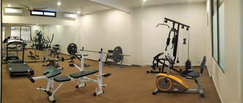 Zifan Hotel & Suites