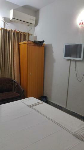 Hostal Rehaish Inn Model Colony