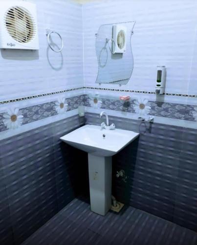 Hostal Gulshan Lodge Guest House Karachi
