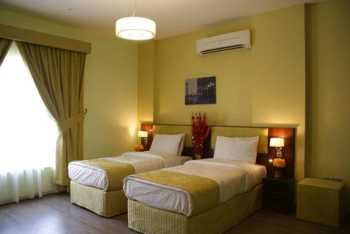 Weekend Hotel & Apartments