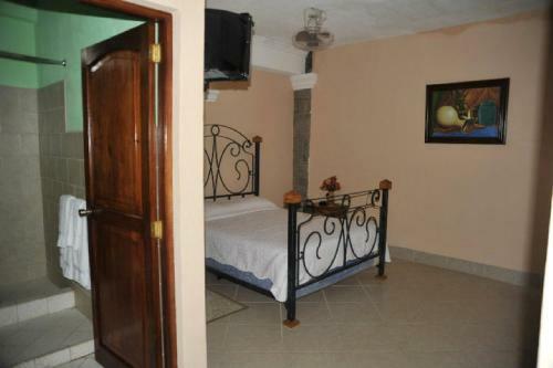 Hostal Hotel Las Orquideas San Ramon