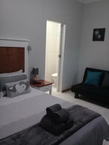 Hostal Tranquility Guest House