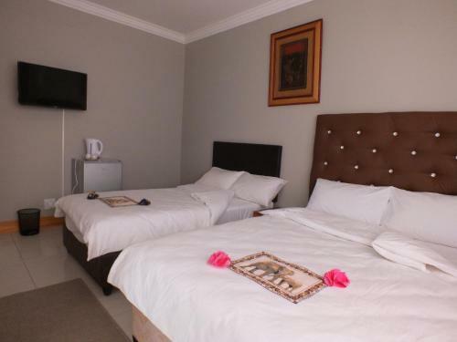 Hostal Royal Castle Guest House