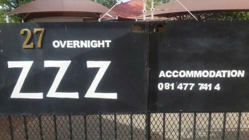 Hostal Zzz Guesthouse