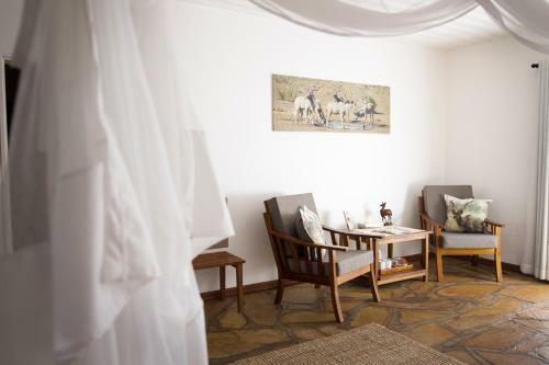 Hostal Dornhuegel Guest Farm
