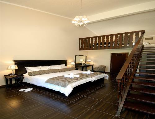 Lodge Midgard Country Estate