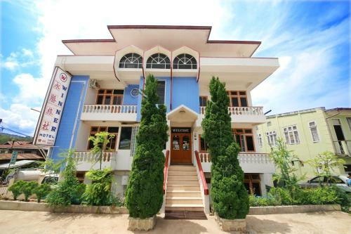 Winner Hotel