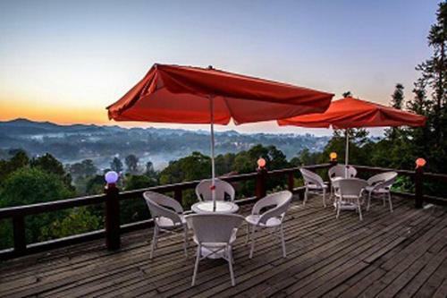 Hill Top Villa Hotel