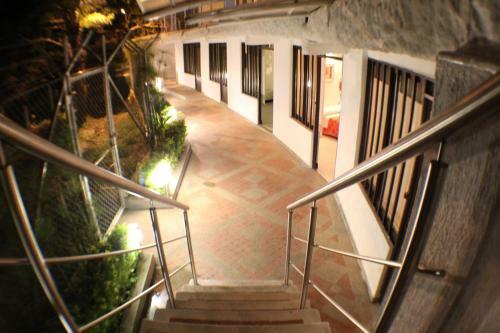 Sky Club Eco Hotel