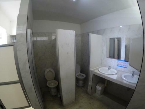 Sky Club Eco Hotel