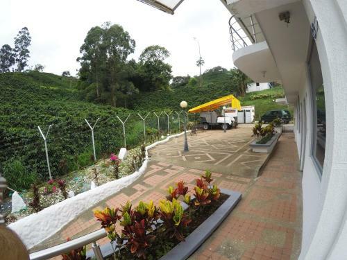 Sky Club Eco Hotel