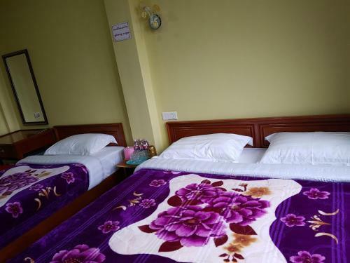Hostal Sakura Moe Guest House - Burmese Only
