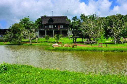 Hotel Shwe Pyi Resort Bago