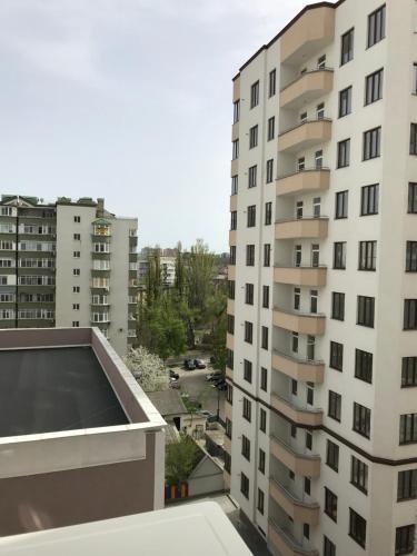 Global Rent Apartments On Anestiade 8