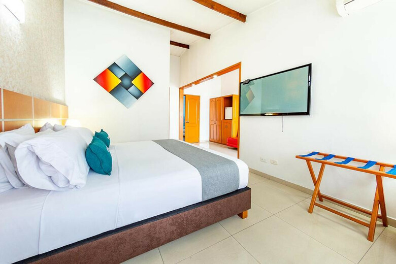Optimum Hotel