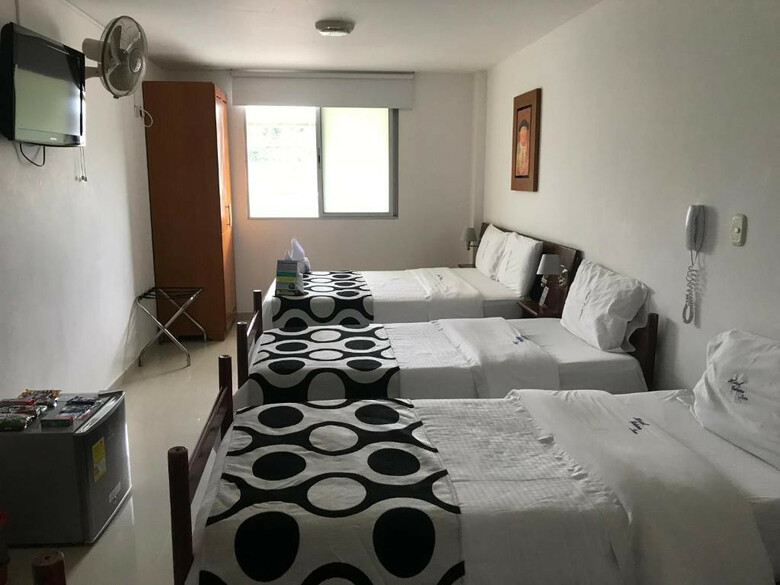 Hotel Catama Inn