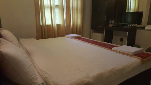 Hostal G 10 Beach Inn