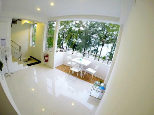 Hostal Planktons Beach